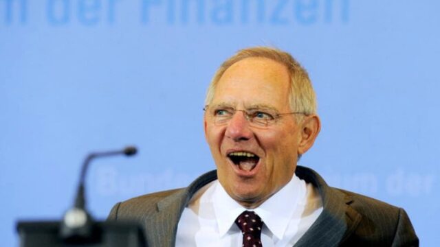 irrfahrt im rollstuhl schaeuble befuerchtet inzucht