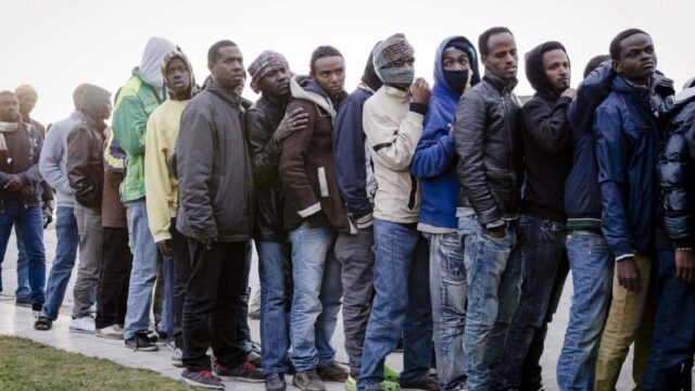 jetzt also doch steuererhoehungen wegen illegalen asylforderern