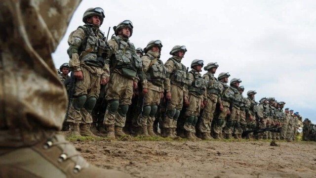 250.000 Soldaten kampfbereit: Russland versetzt Streitkräfte in Alarmbereitschaft