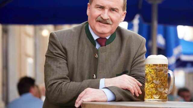 CSU-Bonze Straubinger lügt: Den Deutschen geht es angeblich gut