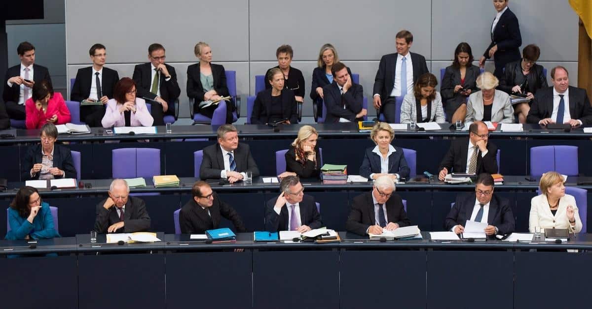 Was kostet ein Bundestagsabgeordneter?