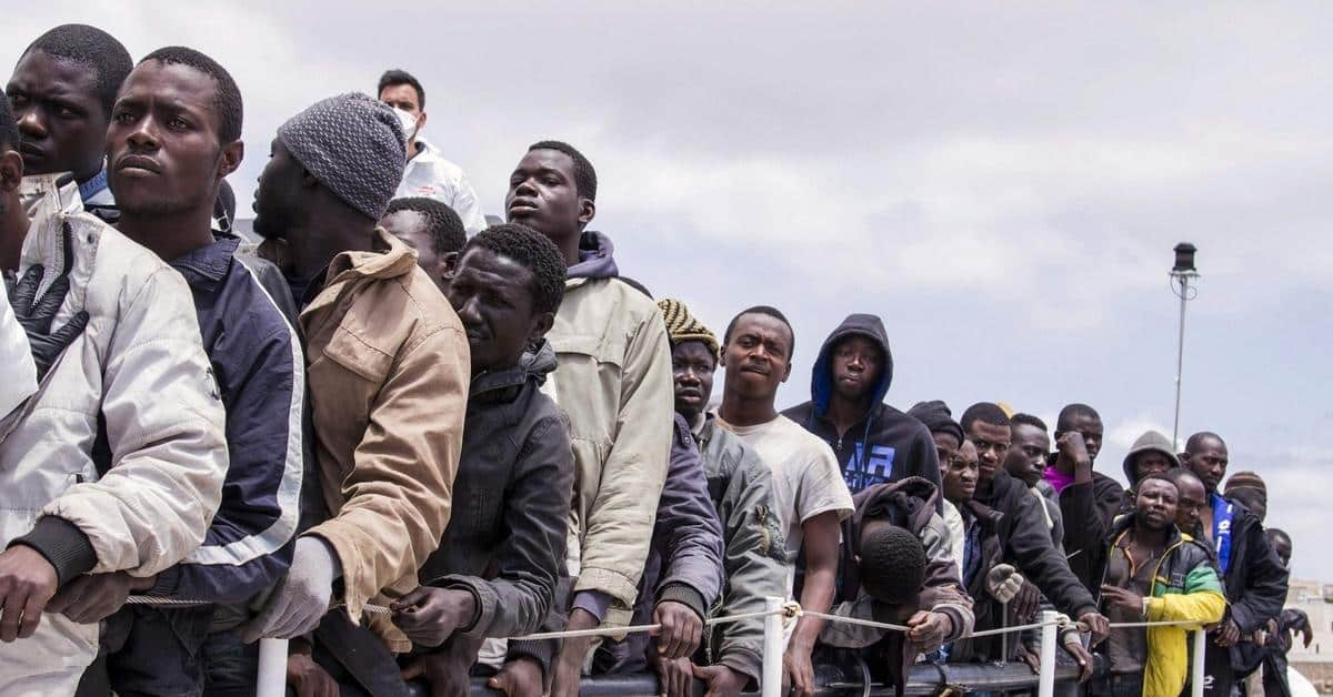 Alarm am Brennerpaß: Zehntausende Schwarzafrikaner kommen wöchentlich über das Mittelmeer