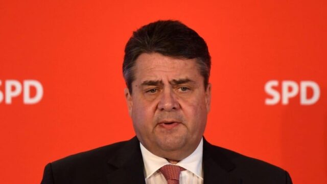 Gabriel zufrieden: SPD stimmt mit großer Mehrheit für CETA-Abkommen