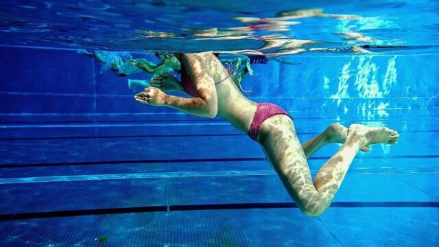 Gericht: „Flüchtlinge unschuldig – Kinder animieren in Freibad zu Übergriffen“