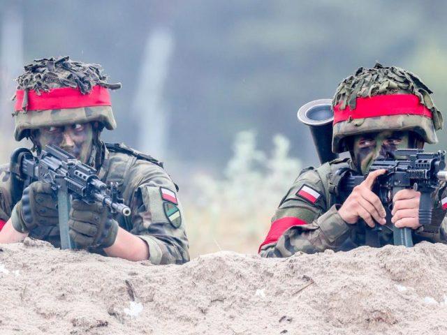 Kriegsvorbereitungen: NATO will noch mehr Truppen an Russlands Grenzen verlegen 7 urn-newsml-dpa-com-20090101-161025-99-938811_large_4_3_polnische_nato-soldaten_nehmen_im__juni_2016_am_nato-manoeve-640x480