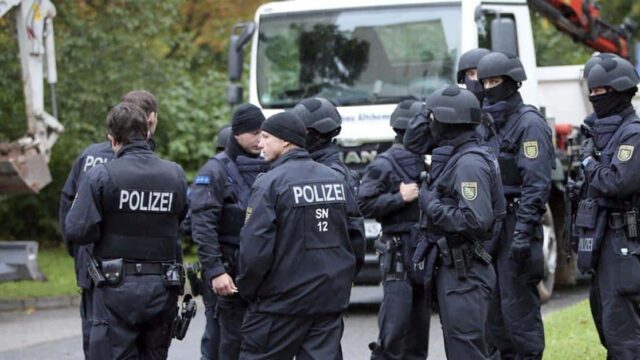 „Die Sache in Chemnitz und Leipzig stinkt“ – Offene Fragen zum Fall al-Bakr