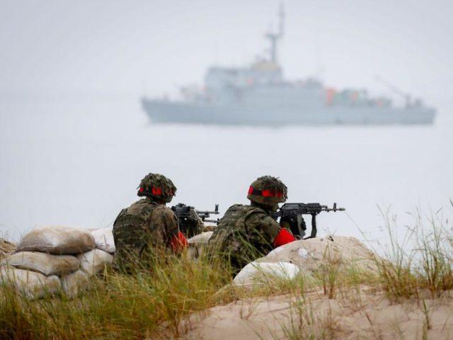 Kriegsvorbereitungen: NATO will noch mehr Truppen an Russlands Grenzen verlegen 2 urn-newsml-dpa-com-20090101-161025-99-938792_large_4_3_beobachtungsposten_bei_einem_nato-manoever_an_der_polnischen-640x480