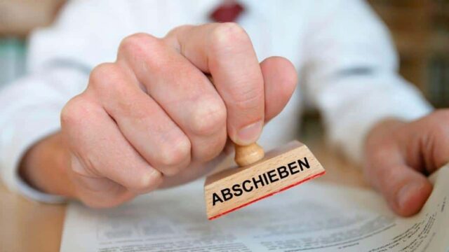 500.000 abgelehnte Asylanten: Rot-Rot-Grün in Berlin will dennoch Abschiebungen verhindern