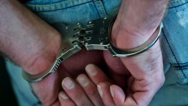Türke schlägt Polizisten fast tot – kein Haftgrund