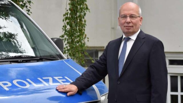 Migrantenkriminalität: Chef der Polizei räumt bundesweite Strafvereitelung im Amt ein