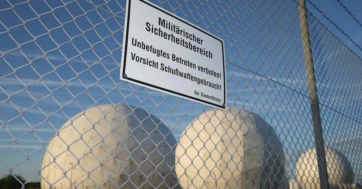 Bananen-Republik: Bundesverfassungsgericht legalisiert NSA-Überwachung