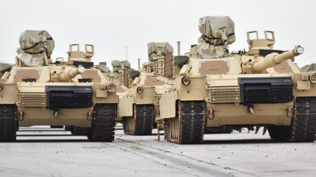 US-Kampfpanzer in Bremerhaven: Um Europa vor den Russen zu retten, müssen wir es zerstören