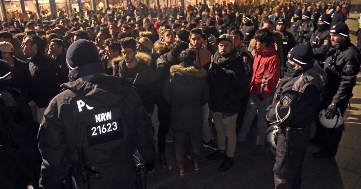 Auch 2017 Sexattacken von illegalen Migranten zu Silvester - Medien schweigen!