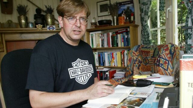 Legendär und unvergessen: 7 Bücher von Udo Ulfkotte, die Du gelesen haben solltest