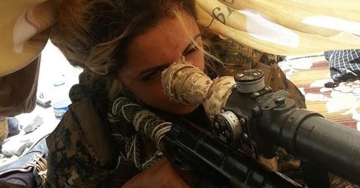 23-jährige Blondine tötet über 100 IS-Kämpfer – 1 Mio. US-Dollar Kopfgeld ausgesetzt