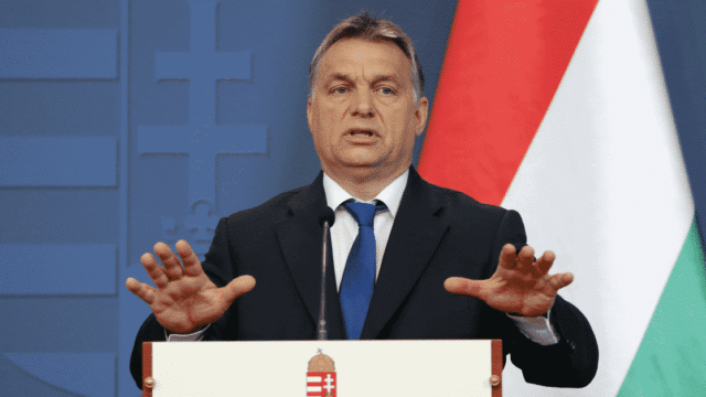 Viktor Orbán bietet Opfern des Merkel-Regimes politisches Asyl in Ungarn an