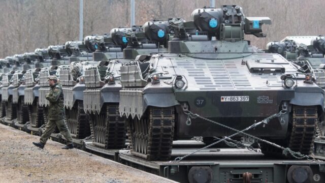 Bereit zum Krieg gegen Russland: Deutsche Panzer und Truppen in Litauen aufmarschiert