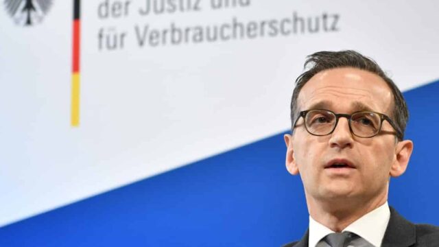 Umstrittenes Maas-Gesetz: Merkel-Regime beschließt vollständige Regulierung des Internet