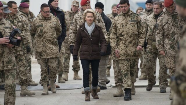 Politik und Medien im Blutrausch: Was steckt hinter der Kriegshetze gegen Syrien?