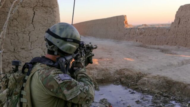 US-Truppen mit schwerem Kriegsgerät in Süd-Syrien einmarschiert