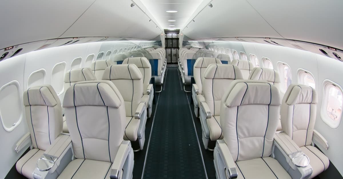 Eigenbau nach westlichen Sanktionen: Russland feiert Jungfernflug von neuem Passagierflugzeug 4 Eigenbau nach westlichen Sanktionen: Russland feiert Jungfernflug von neuem Passagierflugzeug