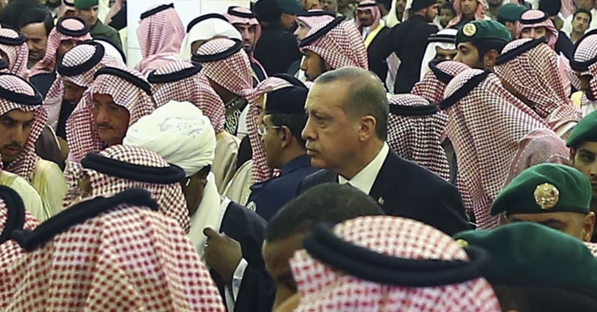 Unter den Augen der KFOR: Saudi-Arabien und Türkei errichten Kalifat im Kosovo