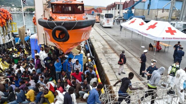UN-Bericht: Nur 3 von 100 Migranten sind echte Flüchtlinge - 400.000 Illegale allein in Italien