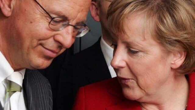 Wuff! Bosbach soll Merkel retten