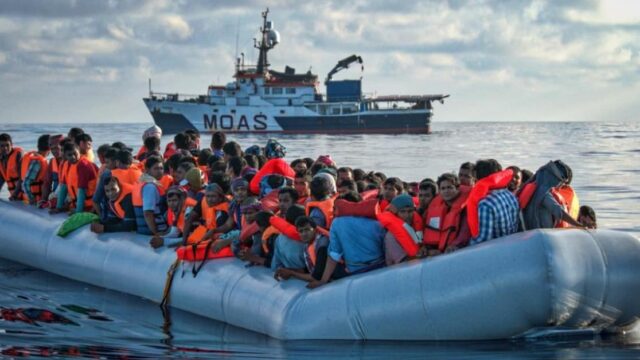 Wahnsinn im Mittelmeer: Die Schlepper-NGO's – Wie sie arbeiten – Wer sie finanziert