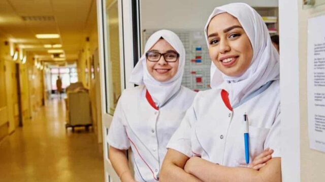 Islamisierung schreitet voran: Hidschab als Dienstkleidung in Frankfurter Krankenhäusern