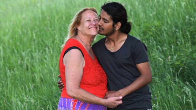 Afghanischer Toy Boy für Großmutter: Wenn Oma nochmal Sex haben darf