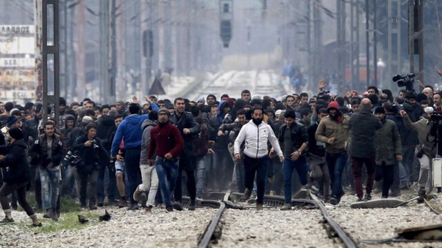 Völkermord durch Migration: In Europa findet ein Bevölkerungsaustausch statt – Aufwachen!