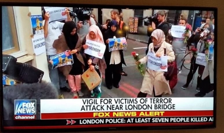 London: CNN inszeniert Moslemdemo gegen den Islamterror – ARD übernimmt gefälschten Bericht