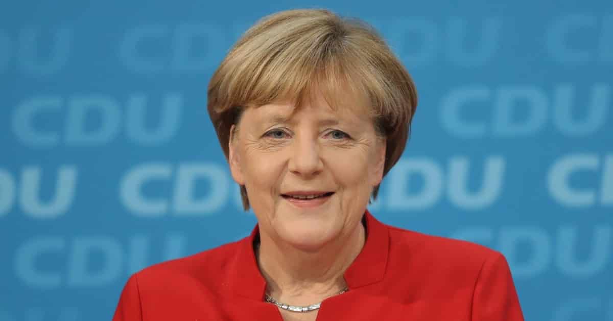 Völkermord durch Migration: Wie Schlepperkönigin Angela Merkel Deutschlands Umvolkung betreibt