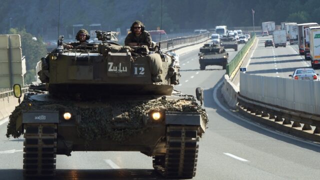 UN will Österreich mit Afrikanern fluten – Bundesheer riegelt Brenner-Grenze ab