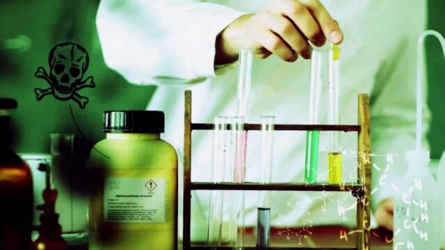 Bombenbau leicht gemacht: Flüchtlingshelfer lud Asylwerber in streng gesichertes Chemielabor ein