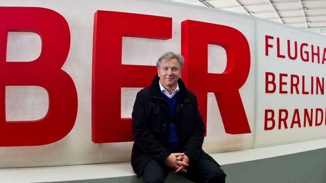 Klaus Wowereit: Der zweitteuerste politische Versager in der Geschichte Deutschlands