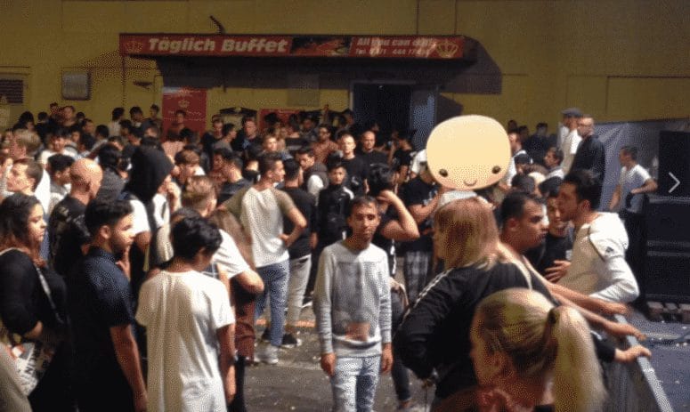 Sex-Dschihad in Chemnitz: „Flüchtlinge“ stürmen Stadtfest – Medien schweigen und zensieren 2 Sex-Dschihad in Chemnitz: „Flüchtlinge“ stürmen Stadtfest – Medien schweigen und zensieren