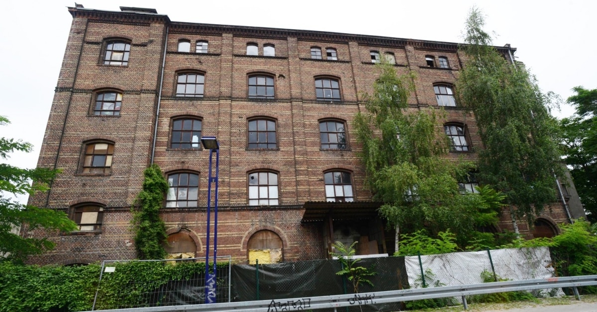 Nach Eigentümerwechsel: Linksextreme Terroristen stürmen ehemalige Fabrik in Berlin
