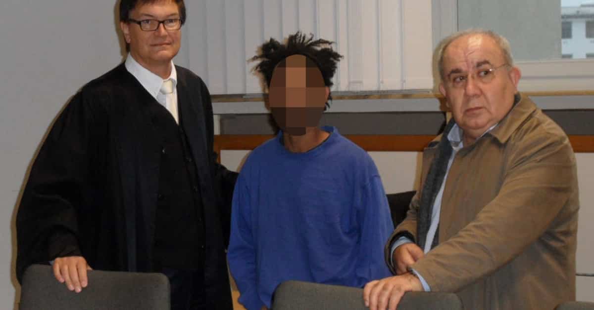 Urteilsverkündung in Essen eskaliert: Afrikaner prügelt Richter ins Krankenhaus