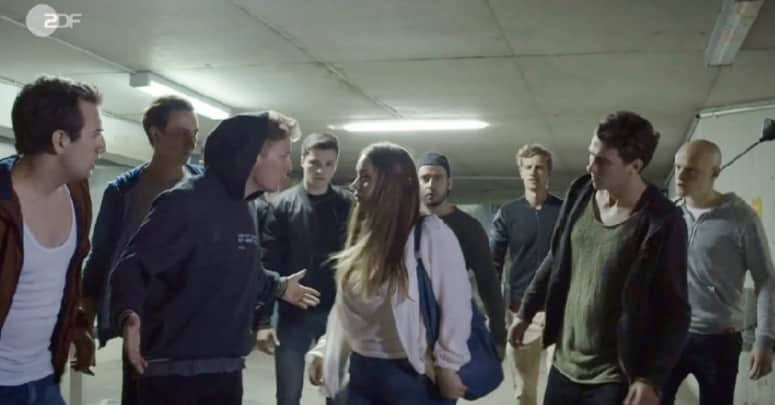 ZDF zeigt in „XY ungelöst“ deutsche Schläger & Messerstecher – Täter in Wirklichkeit Marokkaner 2 ZDF zeigt in „XY ungelöst“ deutsche Schläger & Messerstecher – Täter in Wirklichkeit Marokkaner