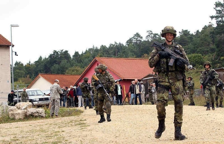 Aufgedeckt: NATO probt Krieg in Deutschland – mit aufmüpfiger Zivilbevölkerung als Angriffsziel