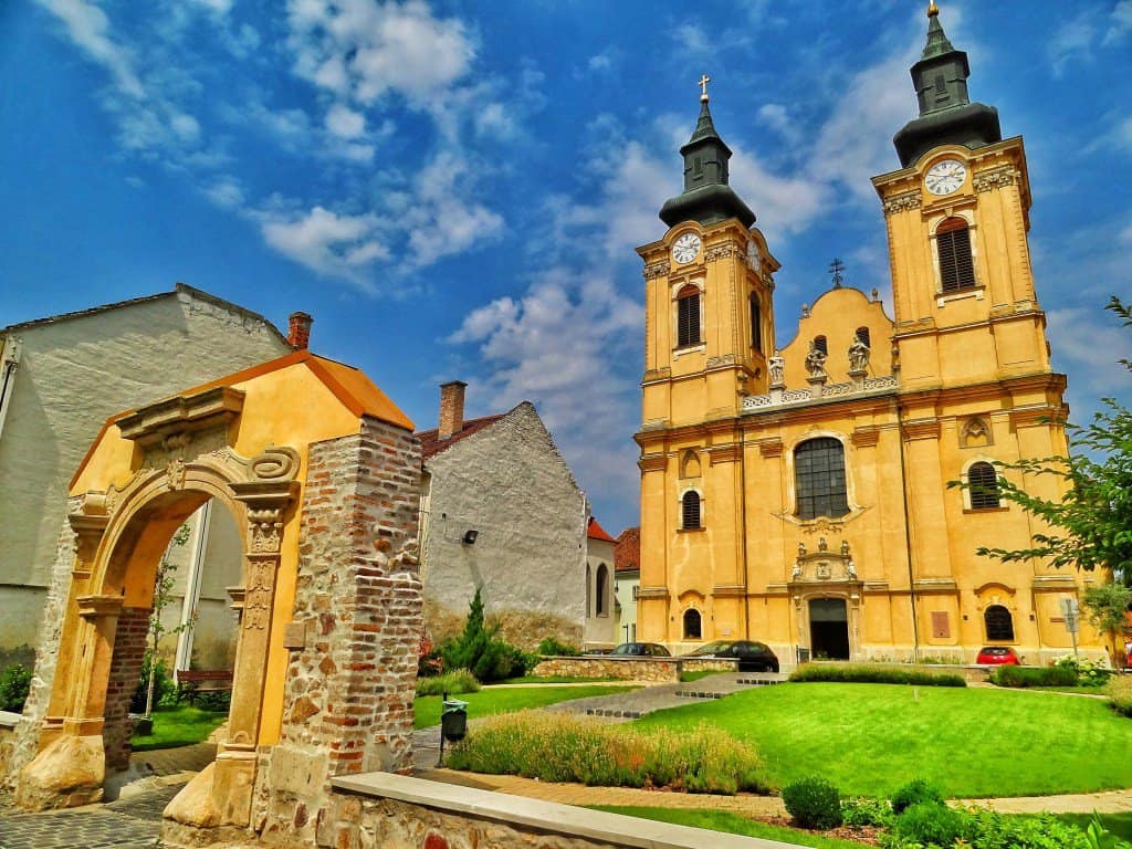 Ungarn hat zu viele weiße, christliche Menschen: Székesfehérvár darf nicht Kulturhaupstadt werden