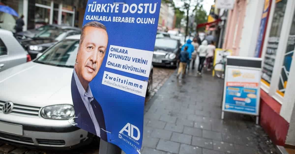 Türken in Deutschland immer dreister: Migrantenpartei stellt Strafanzeige gegen Essener Tafel