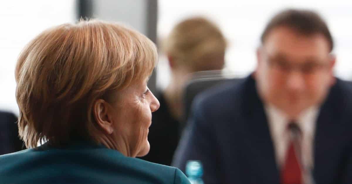 Gerichtsbeschluss: Merkels Geheimgespräche mit korrumpierten Journalisten bleiben geheim