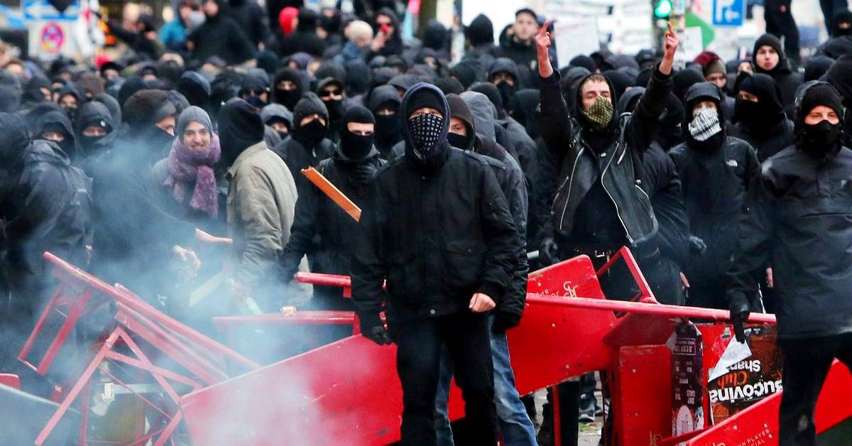 ANTIFA: "Bewaffnet euch!" – Linksterroristen rufen öffentlich zum Mord an Andersdenkenden auf