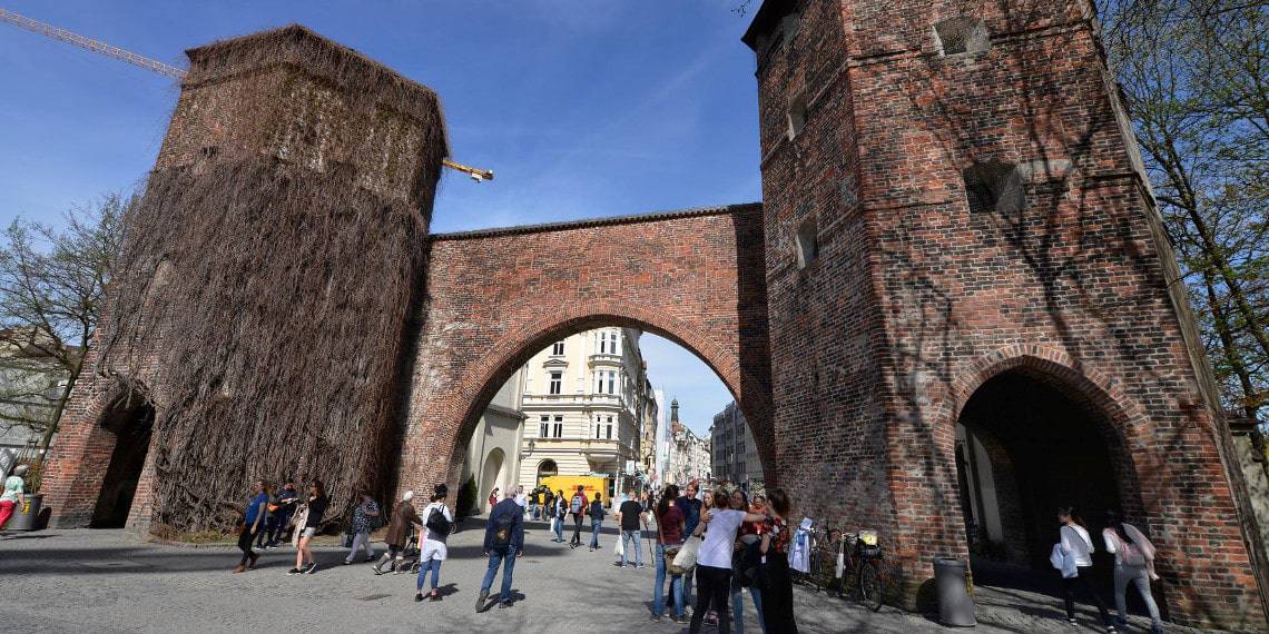 Mordversuch in München: Orientale sticht mit Messer brutal auf 17-jährigen Deutschen ein