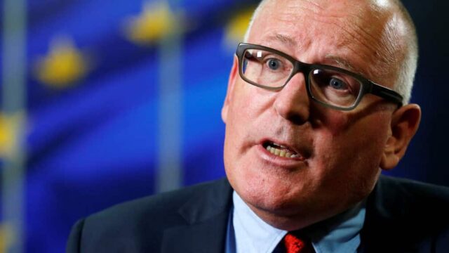 Frans Timmermans – EU-Vizepräsident schwadroniert über Völkermord an Europäern