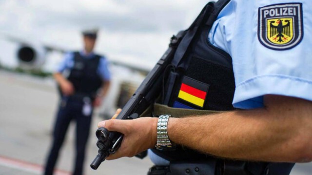 Kein Witz: Deutsche Bundespolizisten schützen Landesgrenzen – in Saudi-Arabien!