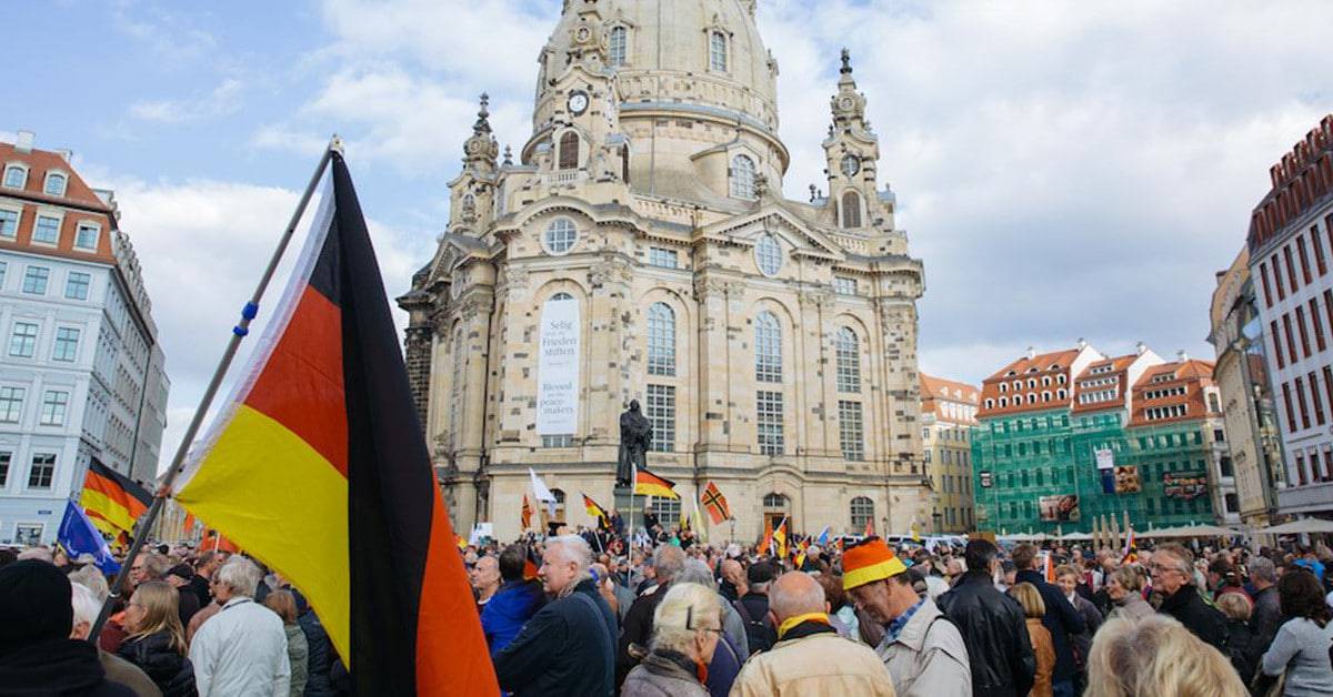 Selbstmontage der Altparteien geht weiter: Dresden ruft den „Nazi-Notstand“ aus